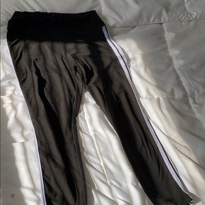 Kids black leggings with white stripes